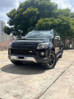 CHEVROLET S10 2.8 16V TURBO DIESEL HIGH COUNTRY CD 4X4 AUTOMÁTICO CHEVROLET S10 2.8 16V TURBO DIESEL HIGH COUNTRY CD 4X4 AUTOMÁTICO
